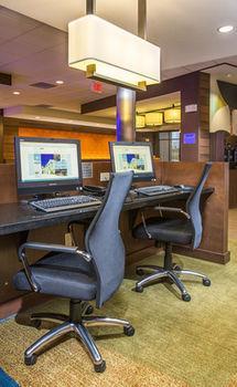 Hotel Fairfield & By Marriott Pittsburgh Airport/robinson Township