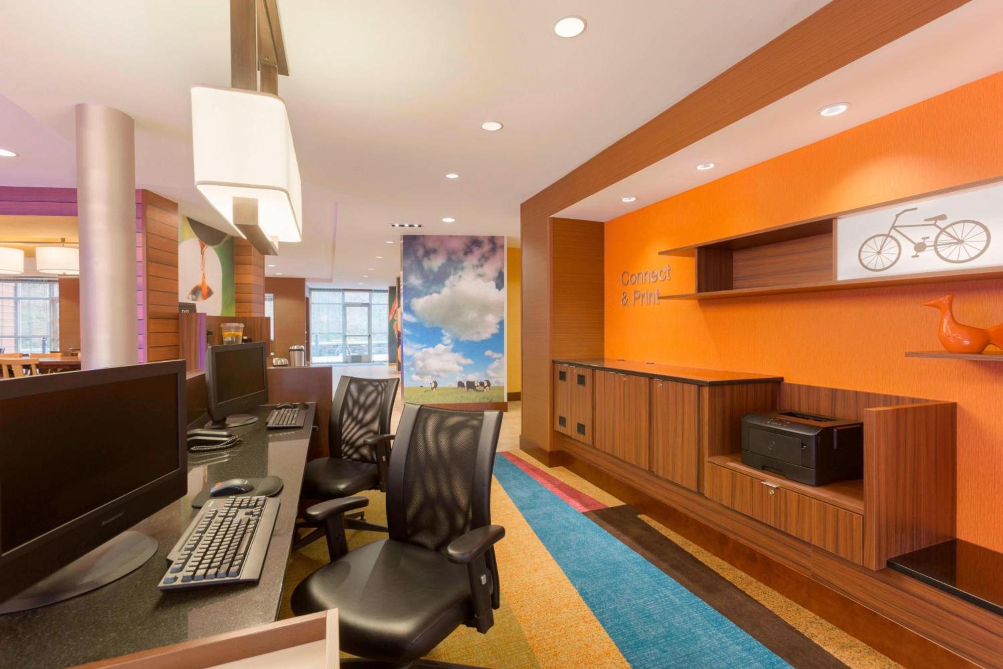 Fairfield & By Marriott Pittsburgh Airport/robinson Township