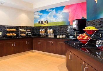 Hotel Fairfield & By Marriott Pittsburgh Airport/robinson Township 3*
