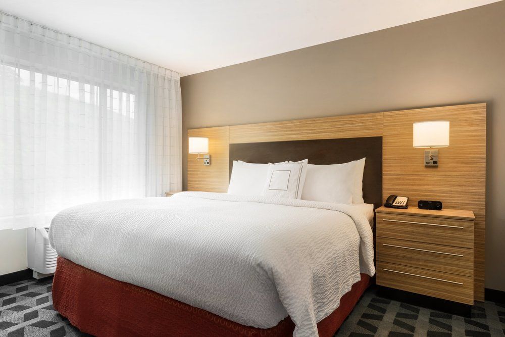 Fairfield & By Marriott Pittsburgh Airport/robinson Township Hotel Robinson Township