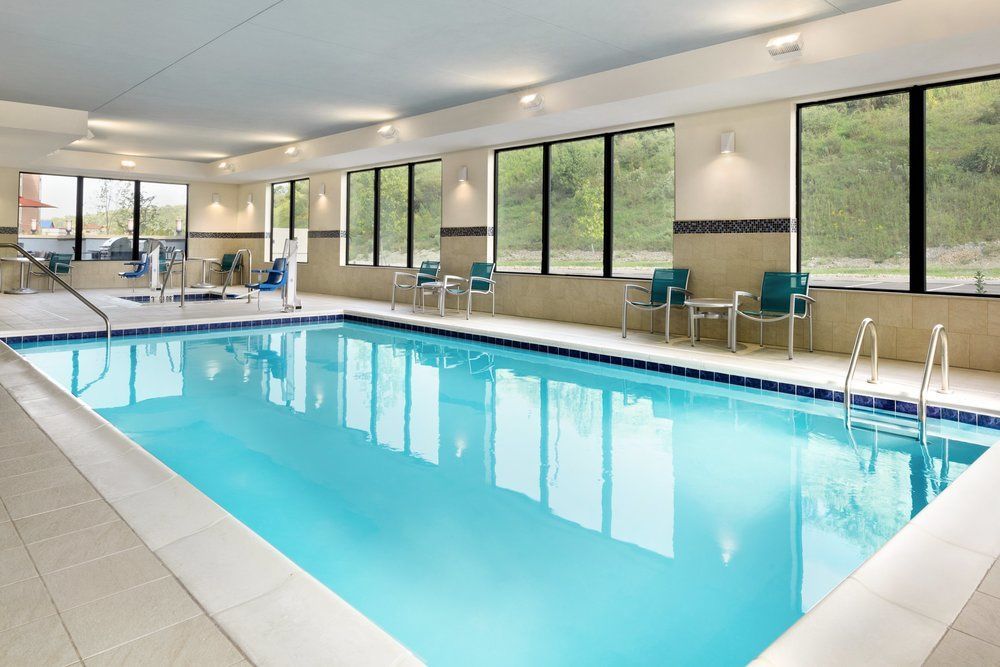Fairfield & By Marriott Pittsburgh Airport/robinson Township 3*