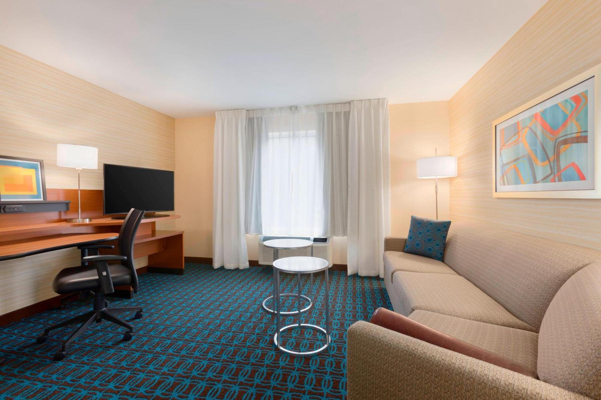 Fairfield & By Marriott Pittsburgh Airport/robinson Township Hotel 3*