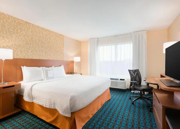 Fairfield Inn & Suites By Marriott Pittsburgh Airport/Robinson Township