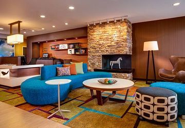 Fairfield & By Marriott Pittsburgh Airport/robinson Township 3*